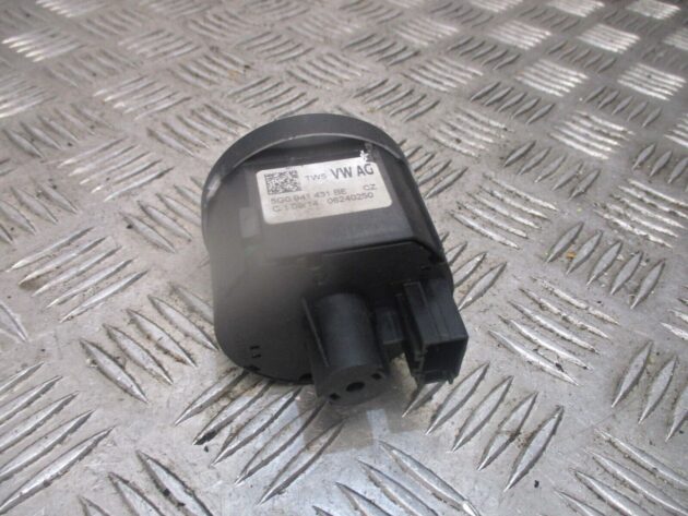 2017 GENUINE VW GOLF MK7 HEADLIGHT ADJUSTER SWITCH 5G0941431BE - Image 2