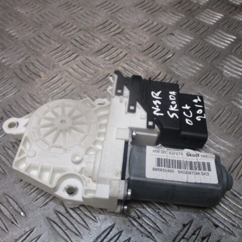 2012 GENUINE SKODA OCTAVIA REAR LEFT PASSENEGER SIDE WINDOW MOTOR 5K0959703A