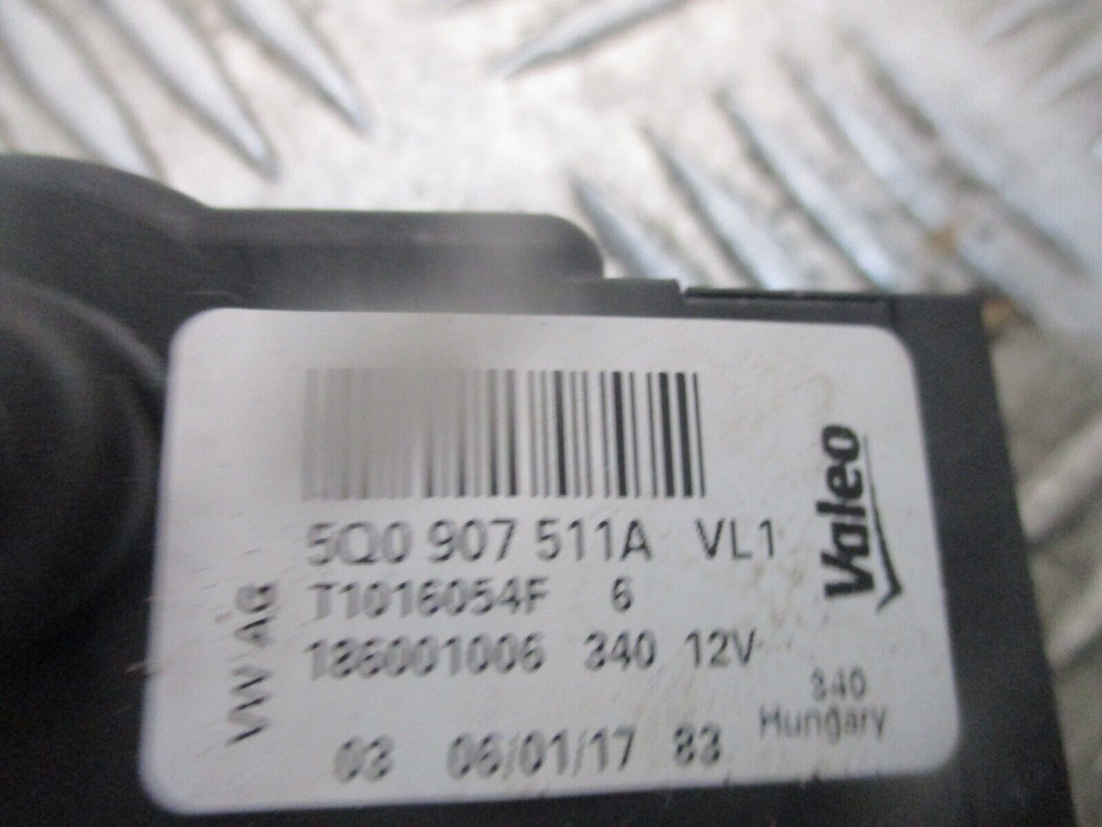 2015 GENUINE VW GOLF MK7 AIR FLAP HEATER ACTUATOR MOTOR 5Q0907511A - Image 2