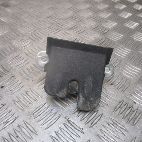 2010 GENUINE VW POLO 6R REAR TAILGATE BOOT LOCK 6R0827505A