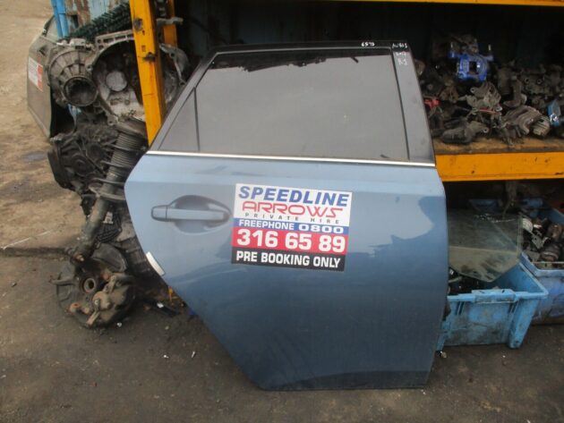2013 GENUINE TOYOTA AURIS ESTATE REAR RIGHT DRIVER SIDE BARE SHELL DOOR - Image 3