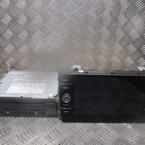 2018 VW GOLF R RADIO SAT NAV DISPLAY SCREEN & HEAD UNIT 3Q0035874C 5G6919605B
