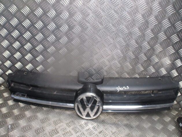 2018 GENUINE VW GOLF R FRONT BUMPER UPPER RADIATOR GRILL 5G0853653 - Image 2