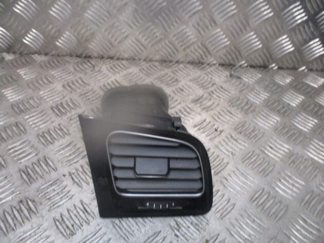 2018 GENUINE VW GOLF R FRONT RIGHT DRIVER SIDE AIRVENT 5G2819248B - Image 2