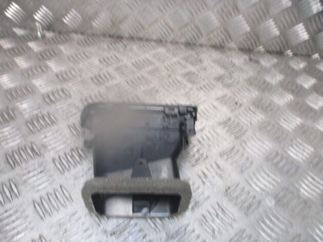 2018 GENUINE VW GOLF R VALEO FRONT LEFT PASSENGER SIDE AIRVENT 5G2819247 - Image 3