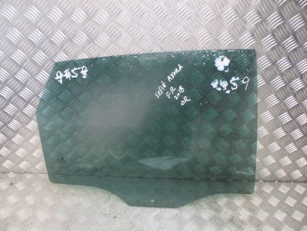 2018 GENUINE SEAT ARONA FR REAR RIGHT DRIVER SIDE DOOR WINDOW GLASS - Image 2