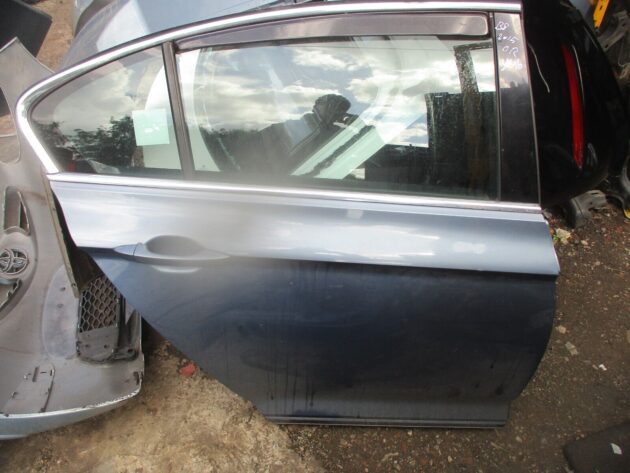 2015 GENUINE VW PASSAT B8 SALOON REAR RIGHT DRIVER SIDE BARE SHELL DOOR OSR - Image 2