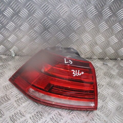 2018 GENUINE VW GOLF R REAR LEFT PASSENGER SIDE BODY TAILLIGHT LAMP 5G0945095Q