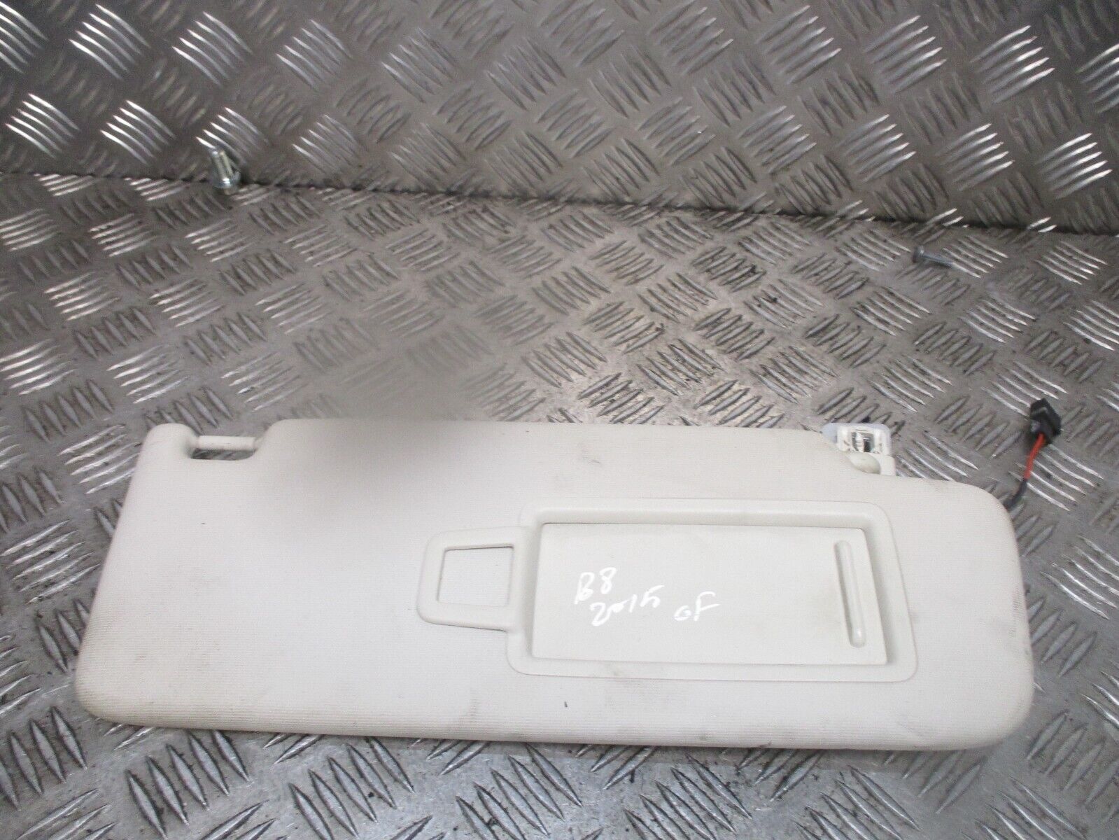 2015 GENUINE VW PASSAT B8 FRONT RIGHT DRIVER SIDE SUN VISOR OSF