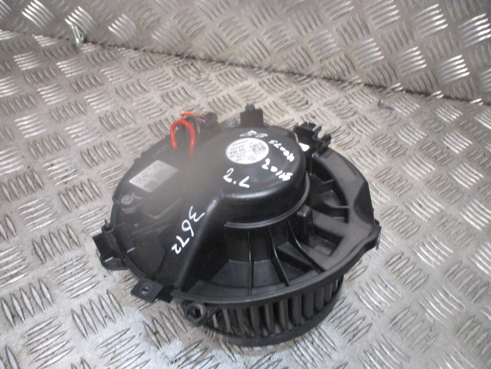 2015 GENUINE VW PASSAT B8 HEATER BLOWER MOTOR FAN 3Q0907521A - Image 3