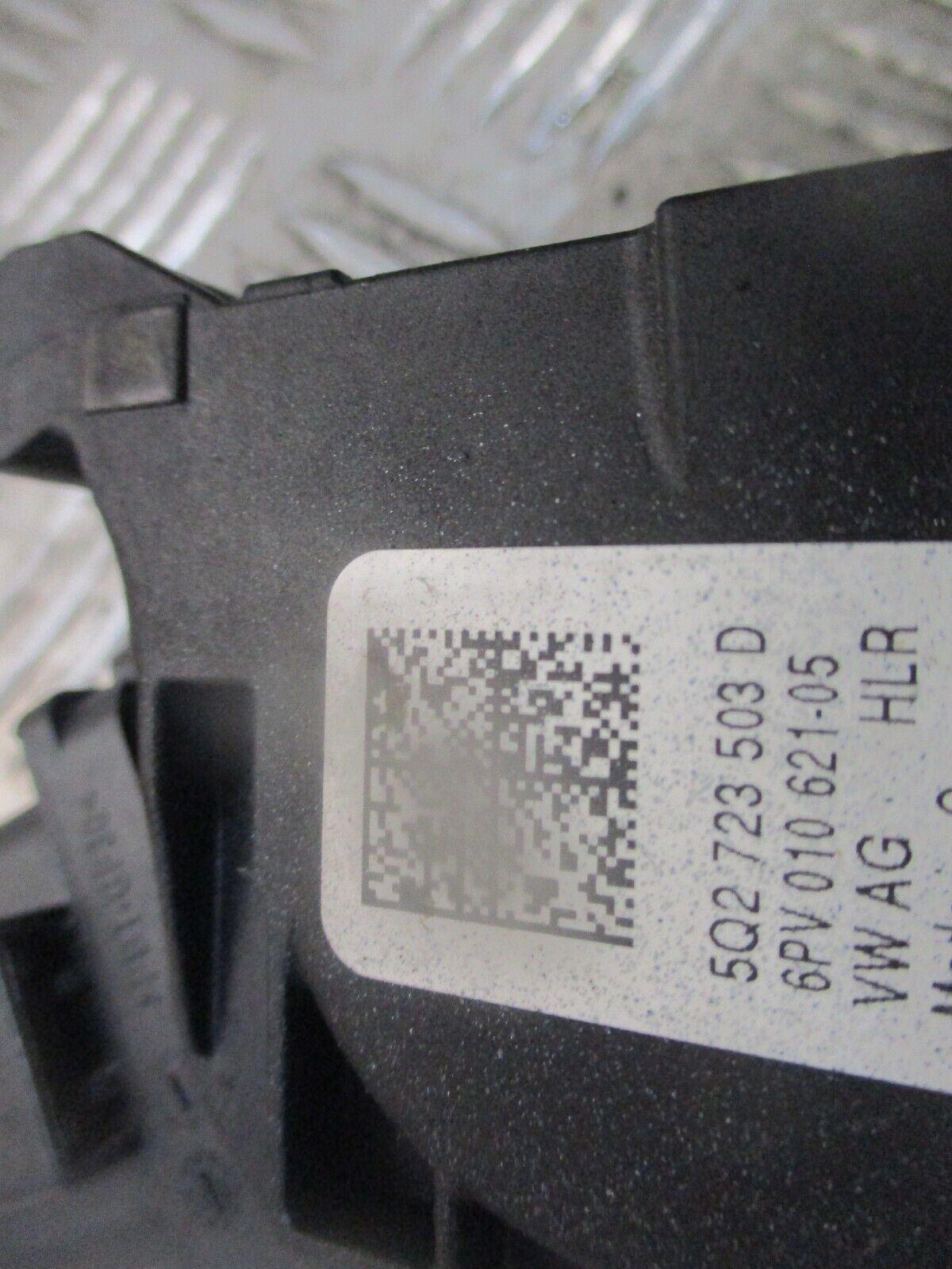 2015 GENUINE VW PASSAT B8 ACCELERATOR THROTTLE PEDAL 5Q2723503D - Image 3