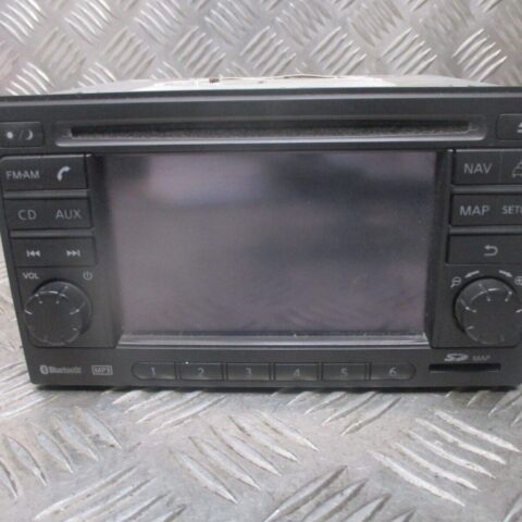 2011 GENUINE NISSAN QASHQAI +2 RADIO SAT NAV CD PLAYER HEAD UNIT 25915BH10C