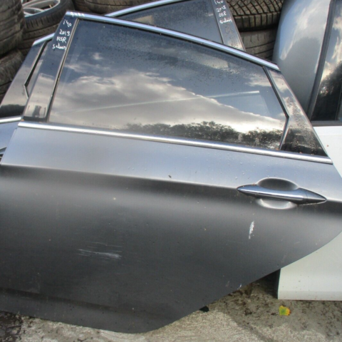 2013 GENUINE HYUNDAI I40 SALOON REAR LEFT PASSENGER SIDE BARE SHELL DOOR NSR