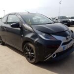 2017 GENUINE TOYOTA AYGO COMPLETE FRONT BUMPER BREAKING SPARES LIGHT SPARE WHEEL