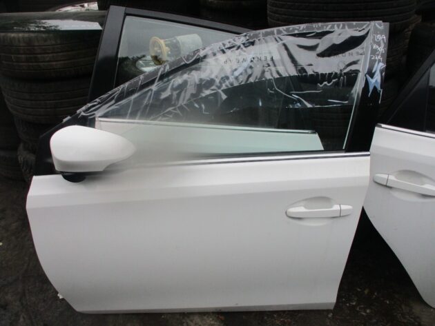 2014 GENUINE TOYOTA AURIS FRONT LEFT PASSENGER SIDE BARE SHELL DOOR NSF