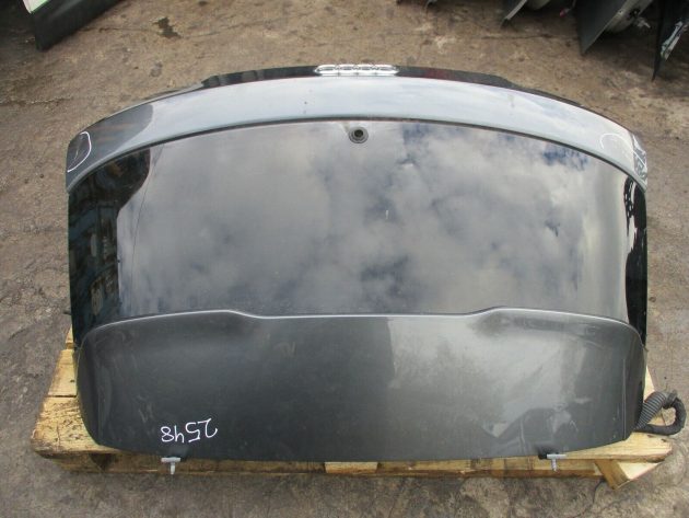 2017 GENUINE AUDI A3 S3 REAR TAILGATE BOOTLID & USED IN GOOD CONDITION 5 DOOR - Image 6