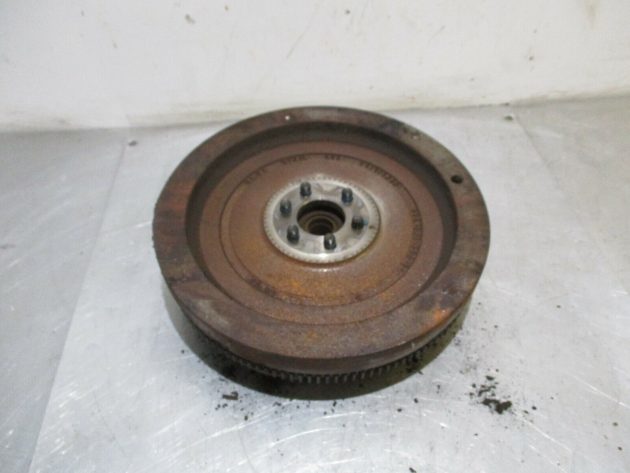 2013-2017 VW GOLF MK7 SKODA OCTAVIA 1.6TDI CLUTCH KIT AND FLYWHEEL 04L105273 OEM - Image 4