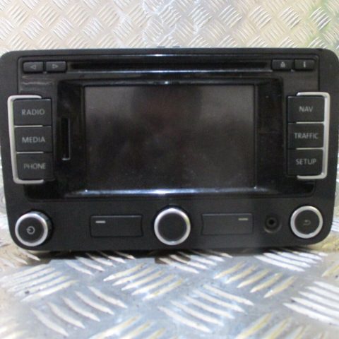 2010-14 VW PASSAT B7 JETTA  POLO SAT NAV RADIO STEREO CD PLAYER OEM 3C0035279B