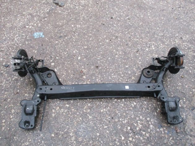 2018 GENUINE SKODA OCTAVIA REAR BACK COMPLETE AXLE HATCHBACK GOLF MK7