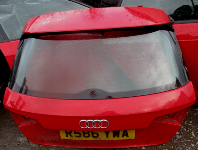 2015 GENUINE AUDI A3 HATCHBACK REAR BARE SHELL TAILGATE BOOTLID