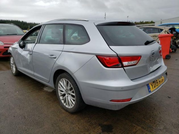 2019 SEAT LEON EVO 1.5 PETROL DYNAMIC DACA ENGINE MIRROR BREAKING SPARES PARTS - Image 2