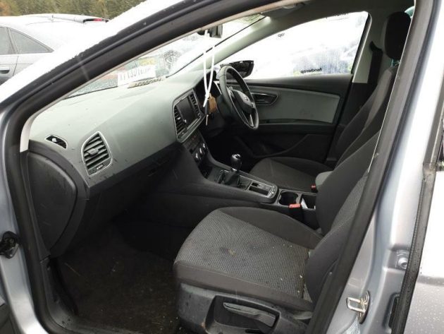 2019 SEAT LEON EVO 1.5 PETROL DYNAMIC DACA ENGINE MIRROR BREAKING SPARES PARTS - Image 3