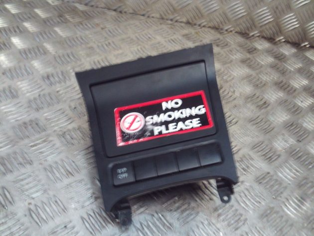 2012 GENUINE VW GOLF MK6 CENTRE CONSOLE ASHTRAY 5K0857961 - Image 3