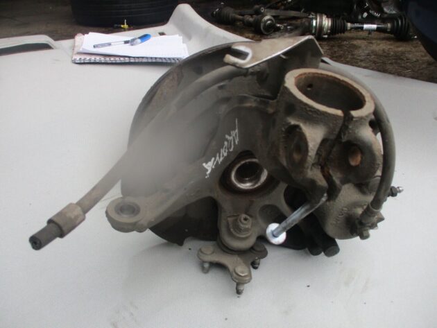 2018 GENUINE SEAT ARONA 1.6TDI FRONT LEFT PASSENGER SIDE WHEEL HUB - Image 3