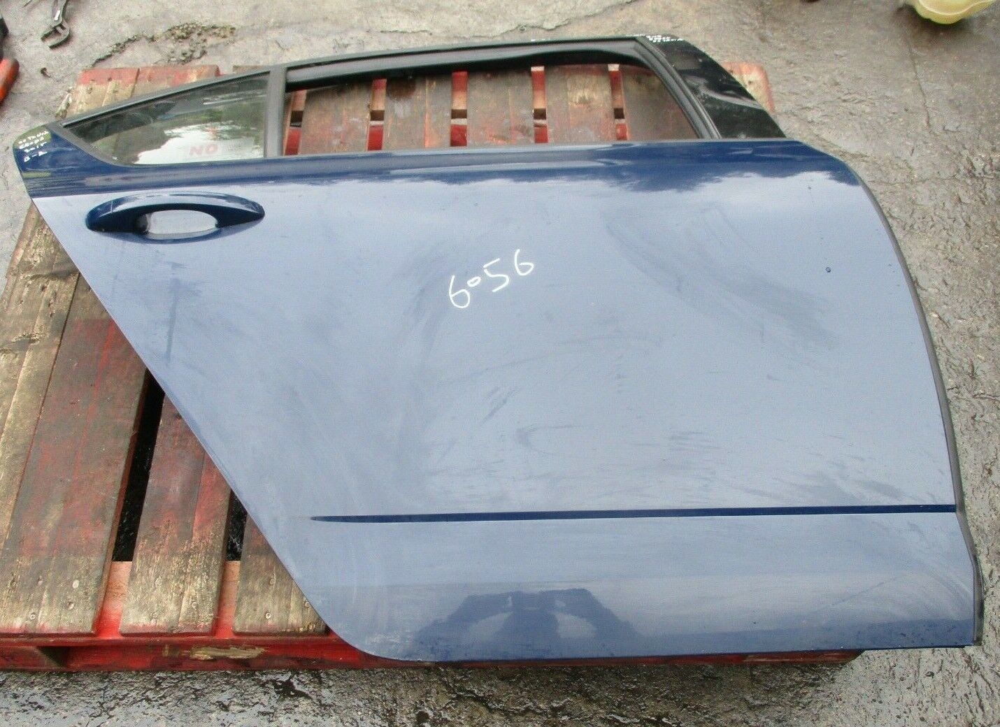 2015 SKODA OCTAVIA REAR RIGHT DRIVER SIDE BARE SHELL DOOR IN GOOD CONDITION - Image 2