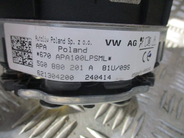 2014 GENUINE VW GOLF MK7 DRIVER SIDE FRONT STREEING WHEEL AIRBG 5G0880201A - Image 5