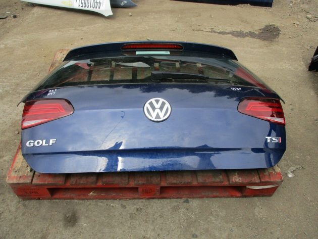 2017 GENUINE VW GOLF MK7 7.5 BACK REAR TAILGATE BOOT LID BARE IN MINT CONDITION - Image 2