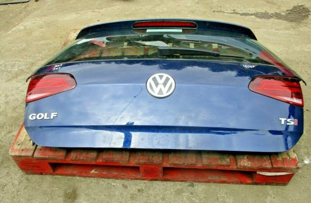 2017 GENUINE VW GOLF MK7 7.5 BACK REAR TAILGATE BOOT LID BARE IN MINT CONDITION - Image 3