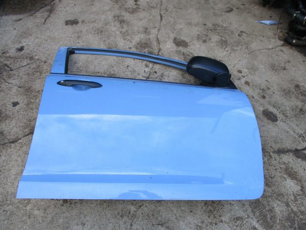 2018 KIA PICANTO FRONT RIGHT DRIVER SIDE BARE SHELL DOOR OEM IN GOOD CONDITION - Image 3