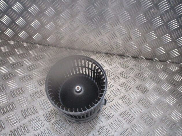 2015 GENUINE NISSAN JUKE HEATER BLOWER MOTOR FAN