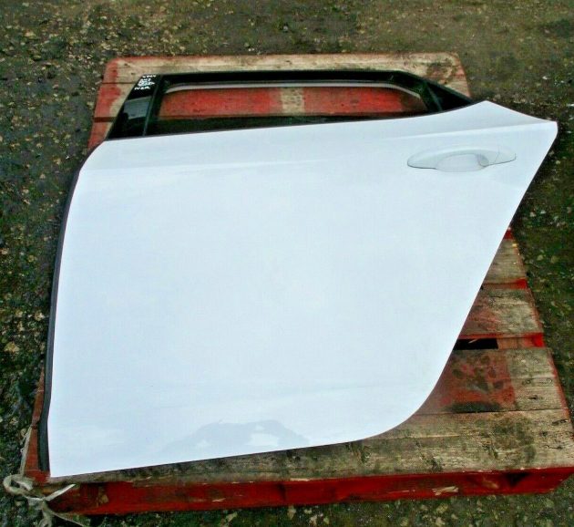 2017 SEAT LEON CUPRA REAR LEFT PASSENGER SIDE BARE SHELL DOOR IN MINT CONDITION