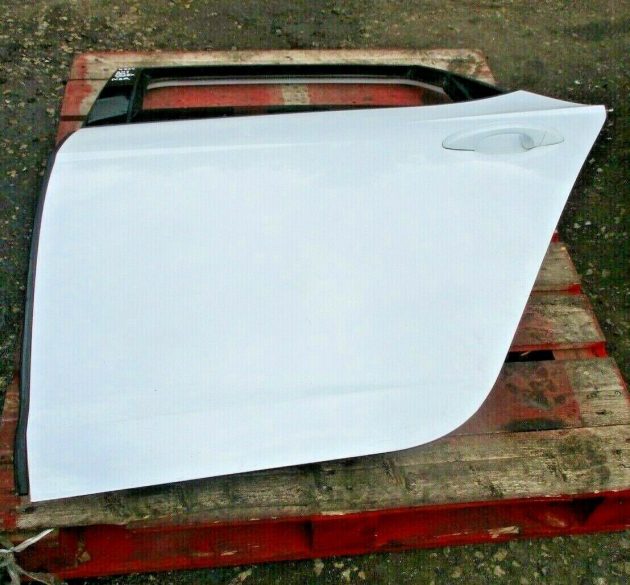 2017 SEAT LEON CUPRA REAR LEFT PASSENGER SIDE BARE SHELL DOOR IN MINT CONDITION - Image 2