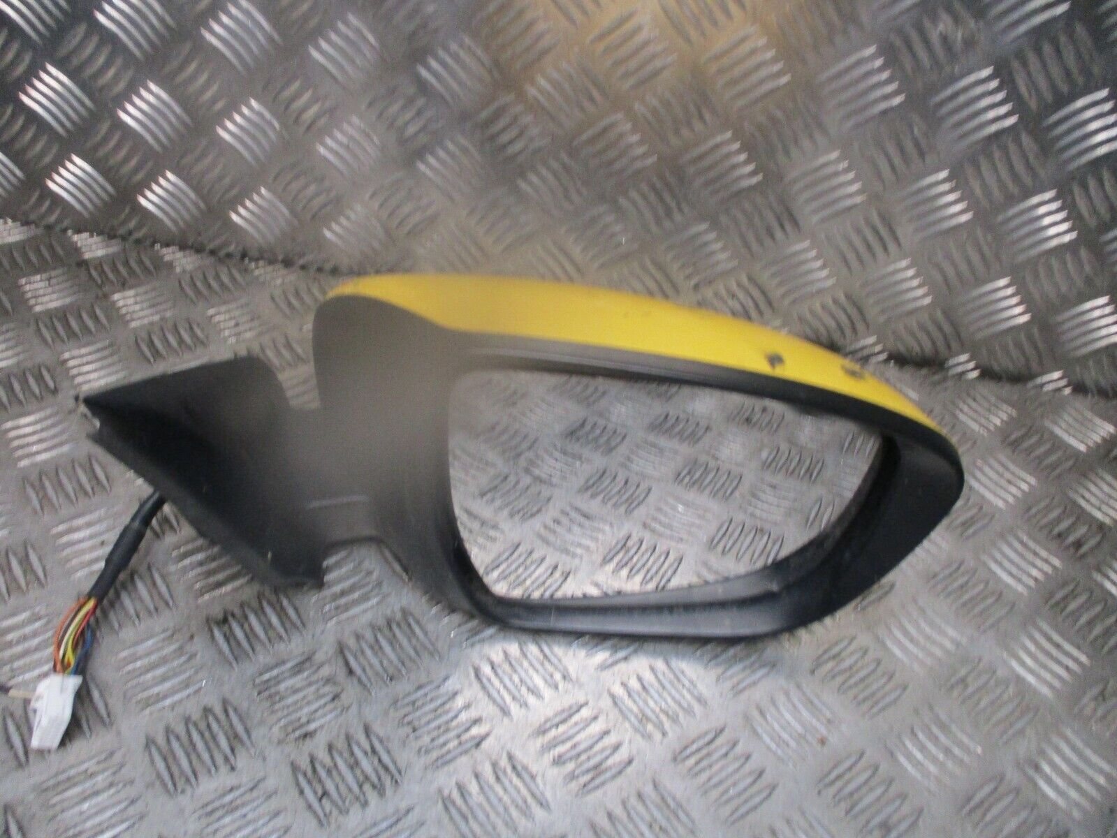 2015 GENUINE NISSAN JUKE FRONT RIGHT DRIVER SIDE DOOR WING MIRROR E8047186 - Image 2