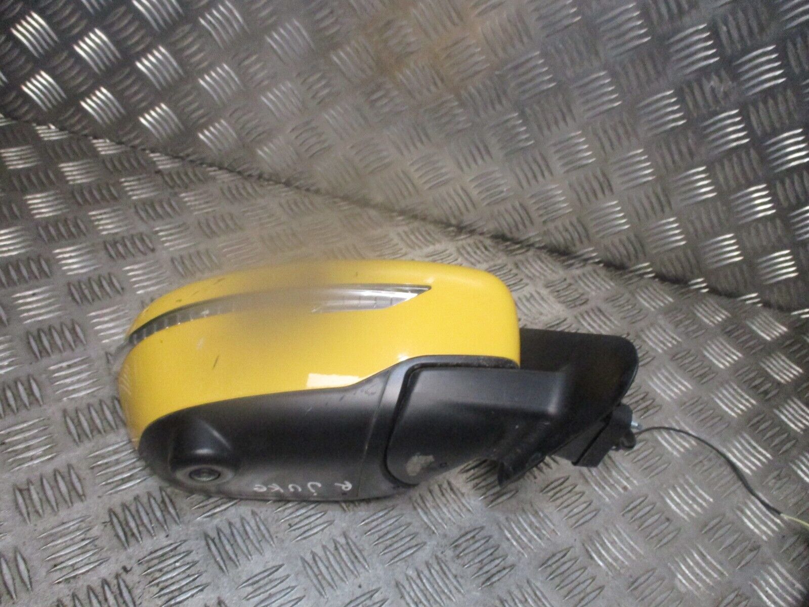 2015 GENUINE NISSAN JUKE FRONT RIGHT DRIVER SIDE DOOR WING MIRROR E8047186 - Image 3