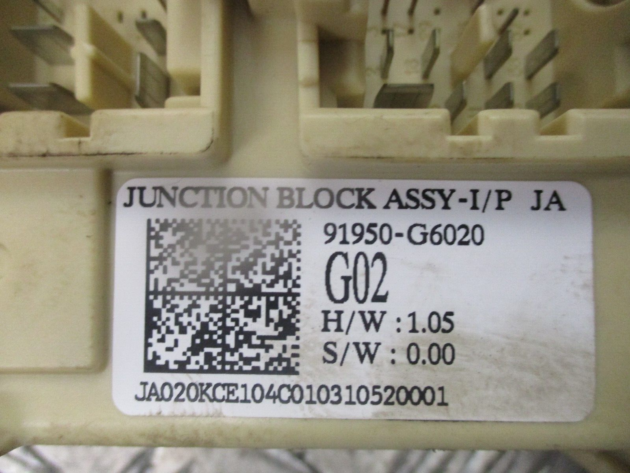 2019 GENUINE KIA PICANTO FUSE RELAY BOX 91950G6020 - Image 2