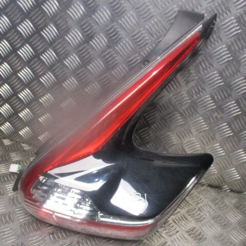 2015 GENUINE NISSAN JUKE REAR RIGHT DRIVER SIDE BODY LIGHT LAMP L90132964