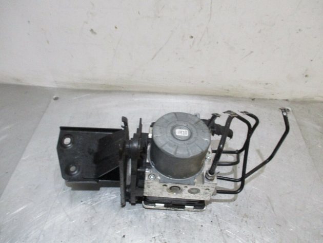 2018 VW ARTEON GOLF R MK7.5 TIGUAN ABS PUMP CONTROL UNIT MODULATOR 5Q0614517DE - Image 3