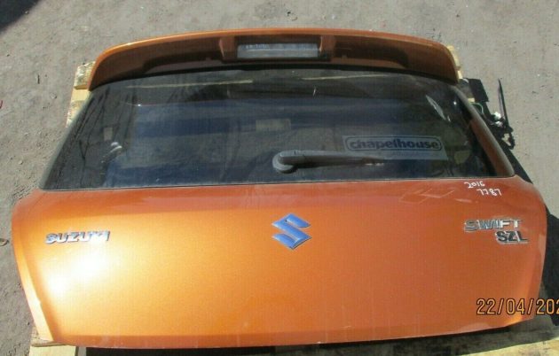 2016 GENUINE SUZUKI SWIFT SZL 3DR 1.6 PETROL REAR TAILGATE BOOT LID BARE - Image 3