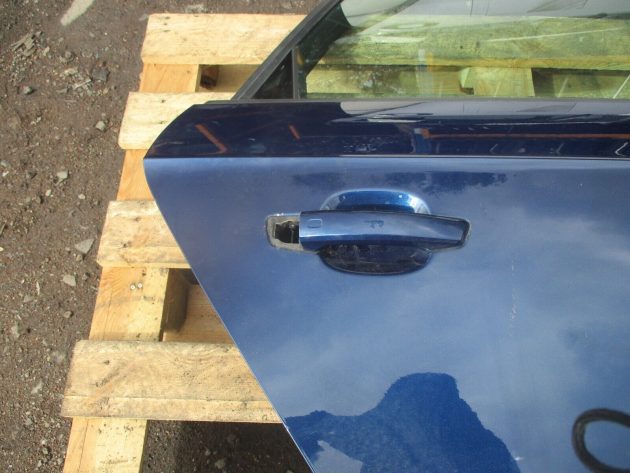 2014 GENUINE AUDI A3 DRIVER SIDE REAR DOOR OSR BARE SHELL DOOR BREAKING SPARES - Image 2
