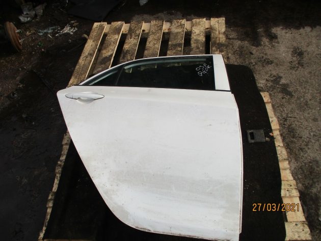 2016 KIA PICANTO 5 DOOR RH DRIVER SIDE REAR BARE DOOR BREAKING SPARES PARTS OEM - Image 3