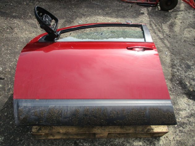 2013 GENUINE NISSAN QASHQAI +2 FRONT LEFT PASSENGER SIDE BARE SHELL DOOR NSF - Image 3