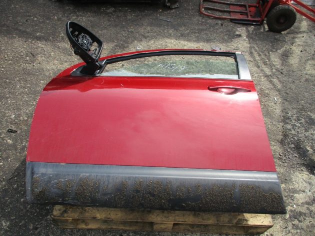 2013 GENUINE NISSAN QASHQAI +2 FRONT LEFT PASSENGER SIDE BARE SHELL DOOR NSF - Image 4