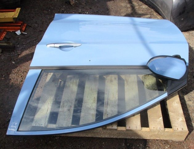 2014 GENUINE KIA PICANTO FRONT LEFT PASSENGER SIDE BARE DOOR IN GOOD CONDITION - Image 2