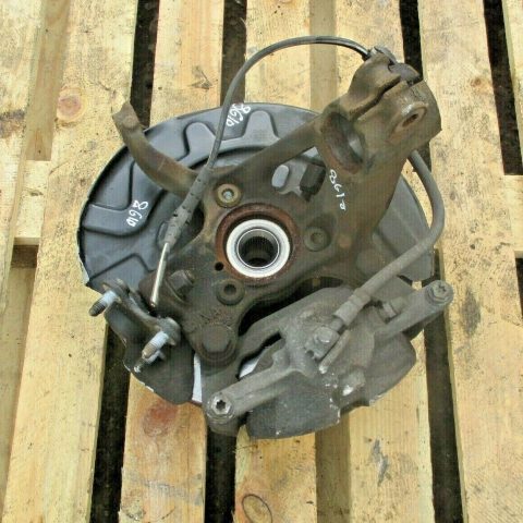 2018 GENUINE AUDI A3 TFSI FRONT LEFT AUTO WHEEL HUB SPINDLE NSF 5Q0400053DS