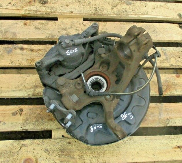 2019 GENUINE AUDI A3 TFSI FRONT RIGHT AUTO WHEEL HUB SPINDLE OSF 5Q0400054DT