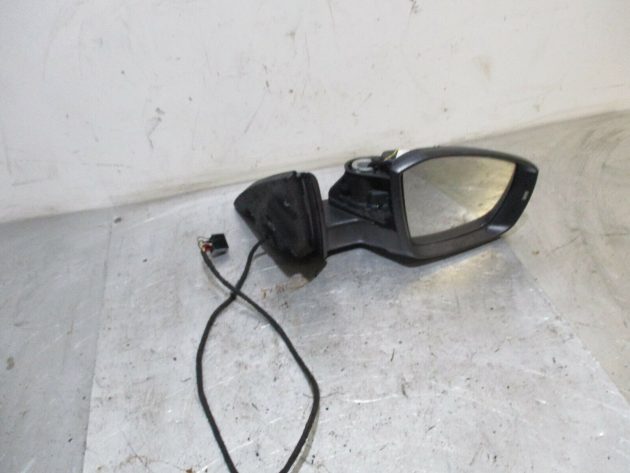 2017 SKODA OCTIVIA RIGHT DRIVER HAND SIDE FRONT DOOR WING MIRROR GENUINE - Image 2